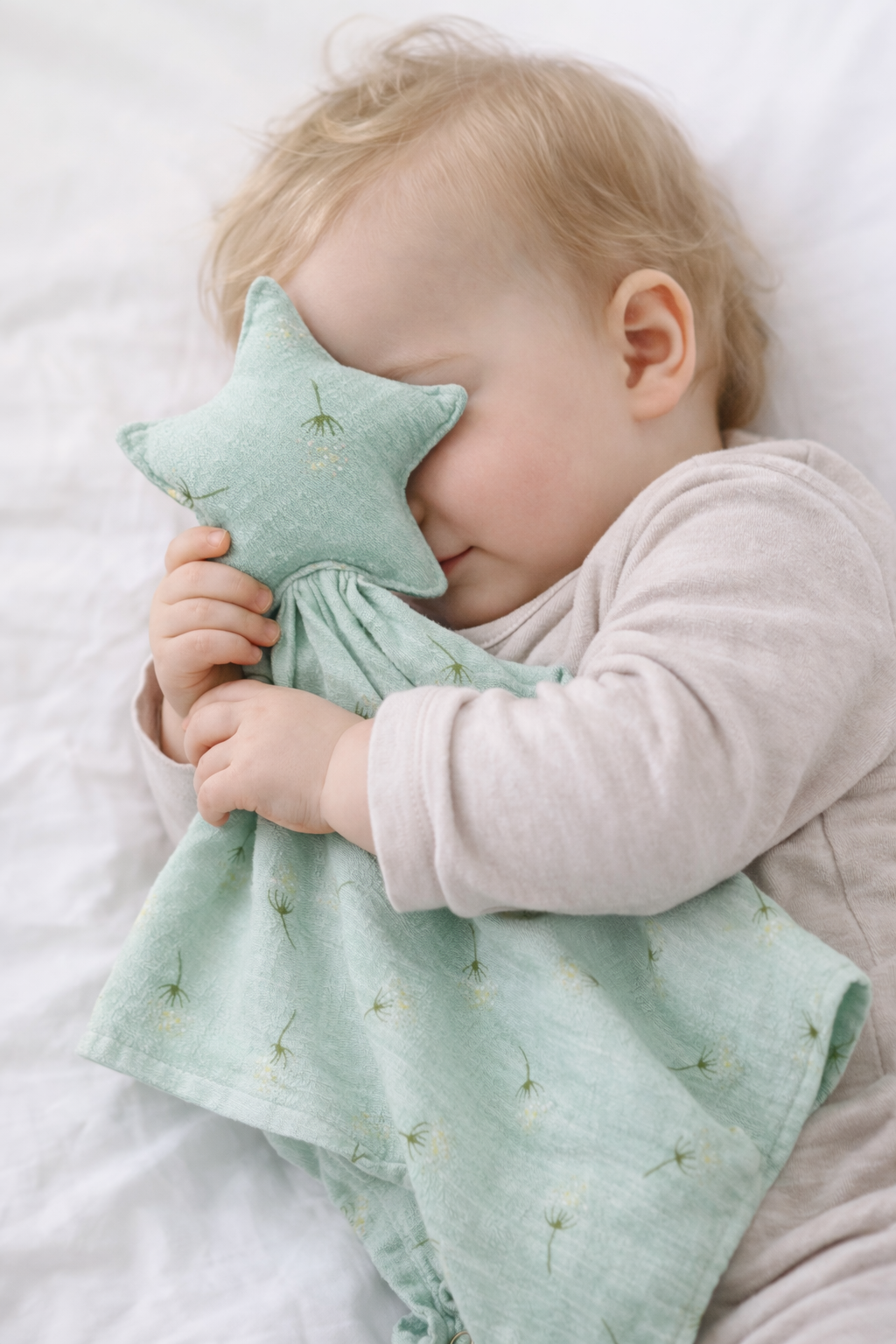 Baby Shower Box prezentowy: 2 xPieluszki, Przytulak- miętowy dmuchawiec - obrazek 7