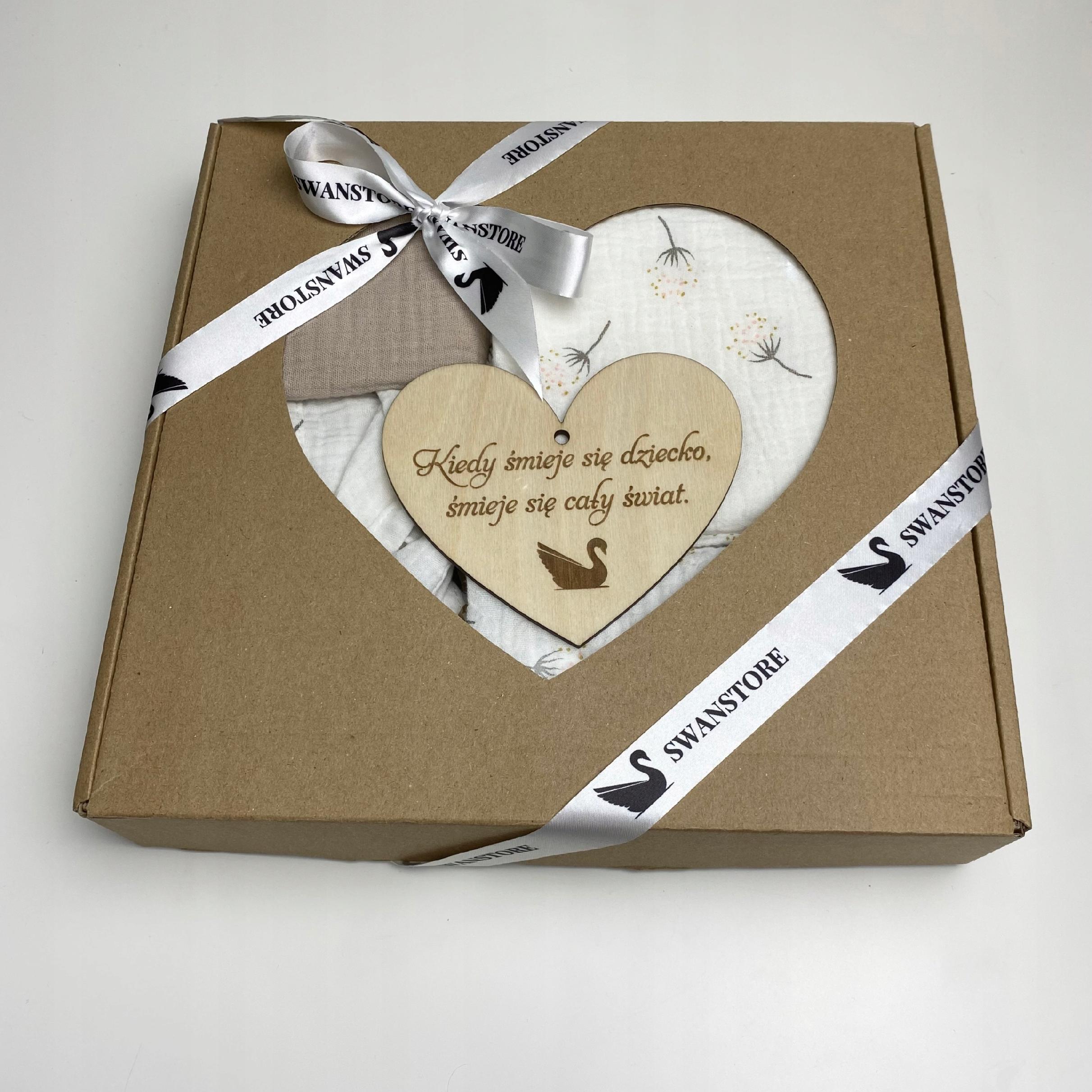 Box prezentowy: Kocyk Teddy Biały dmuchawiec 2x Pieluszki, Przytulak gwiazdka - obrazek 3