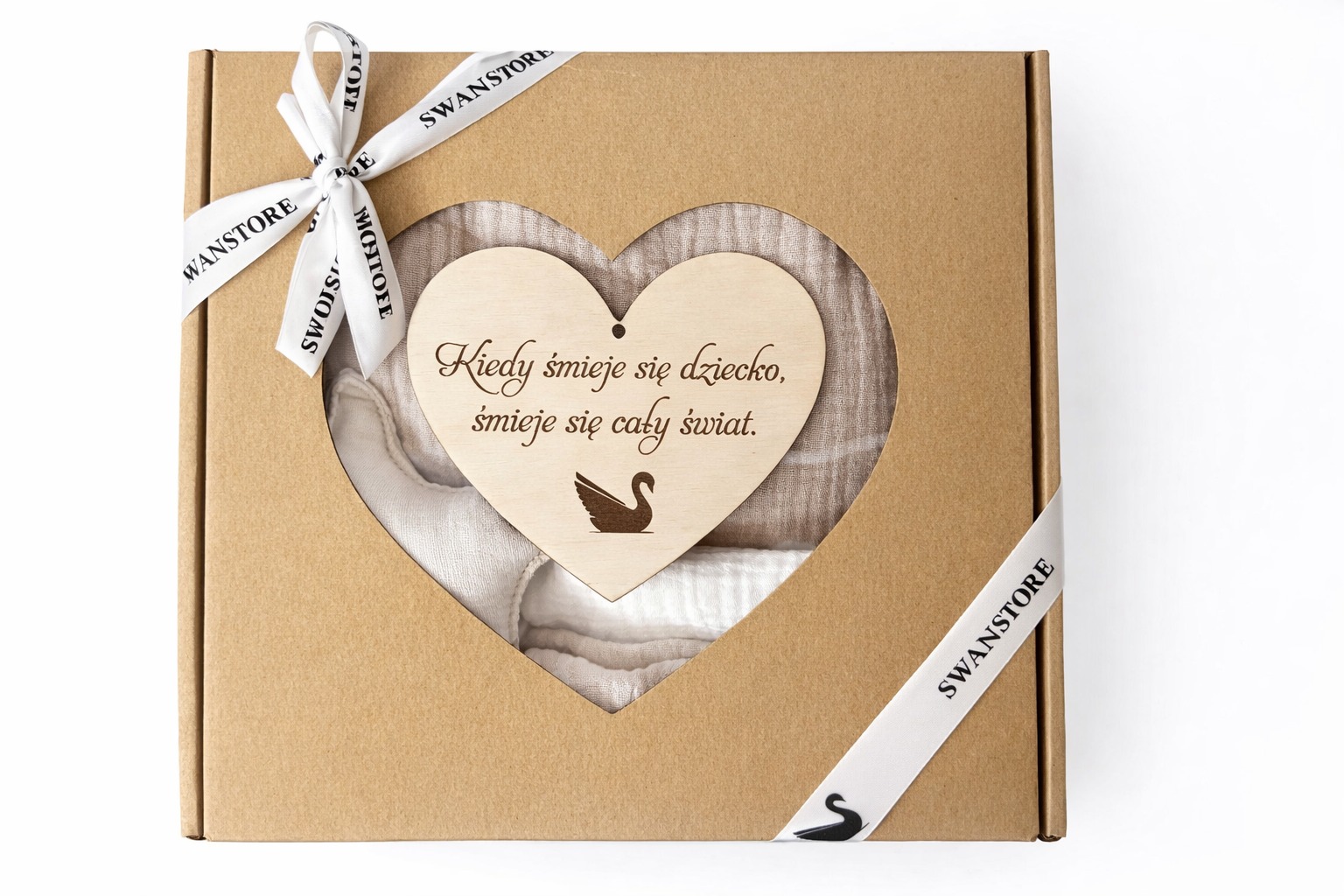 Box prezentowy: Otulacz Muślinowy,2×Pieluszki, Przytulak-beżowy - obrazek 2